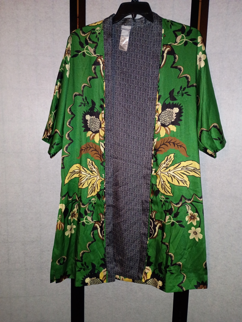 Chico's Damask Drama Print Open Front Kimono In Green/Floral